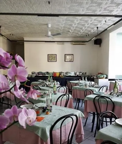 Otel Penny 3*
