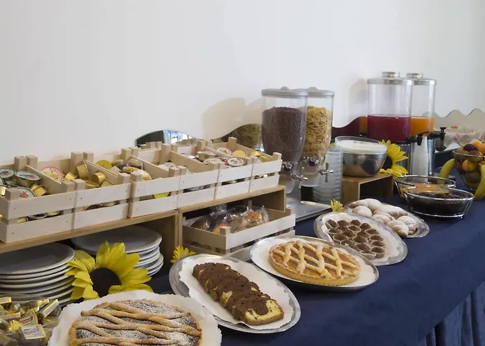 竹篙酒店 里米尼