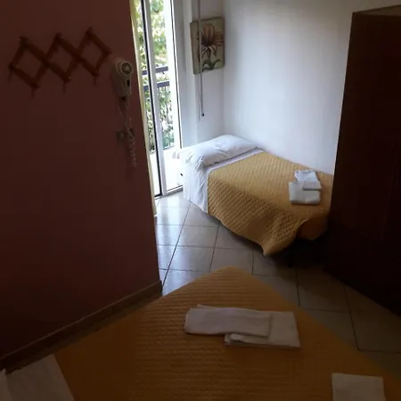Hotell Penny 3*